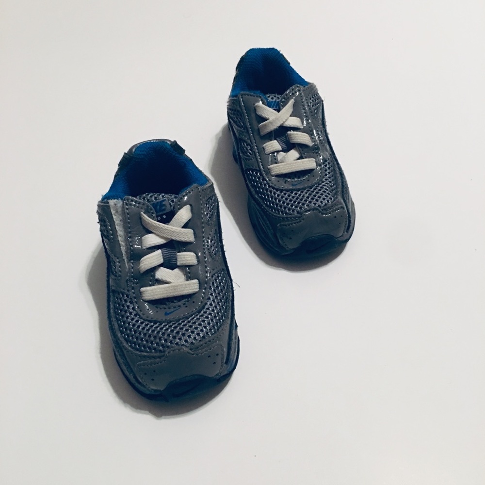 Nike shoes